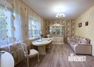 Дом 520м², 3-этажный, участок 10 сот.  