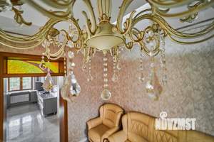 Дом 357м², 3-этажный, участок 6 сот.  