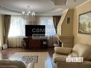 Дом 328м², 2-этажный, участок 5 сот.  