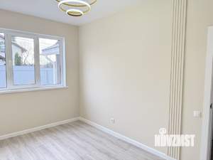 Коттедж 212м², 2-этажный, участок 4 сот.  