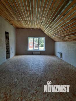 Коттедж 231м&sup2;, 2-этажный, участок 9 сот.  