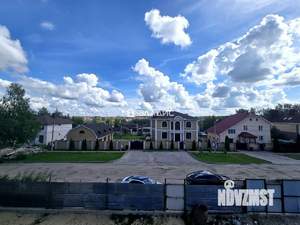 Дом 397м², 2-этажный, участок 15 сот.  