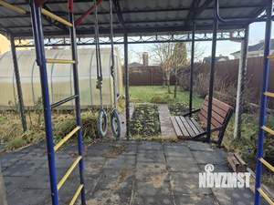 Коттедж 325м&sup2;, 3-этажный, участок 14 сот.  