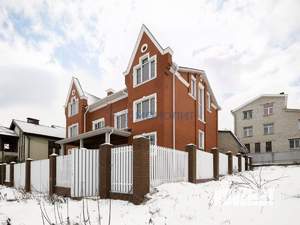 Коттедж 630м&sup2;, 3-этажный, участок 5 сот.  