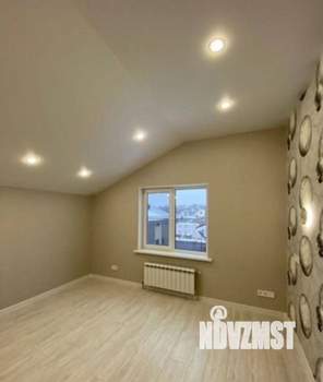 Коттедж 100м², 2-этажный, участок 4 сот.  