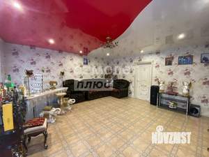 Дом 187м&sup2;, 2-этажный, участок 6 сот.  