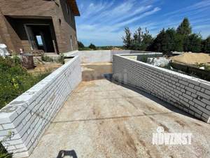 Дом 247м², 2-этажный, участок 18 сот.  