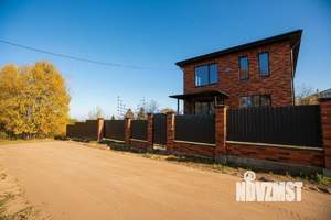 Дом 135м², 2-этажный, участок 10 сот.  