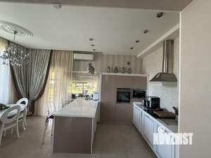 Дом 210м², 2-этажный, участок 16 сот.  