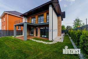 Коттедж 220м², 2-этажный, участок 7 сот.  