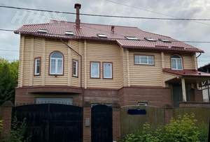 Дом 590м², 3-этажный, участок 6 сот.  