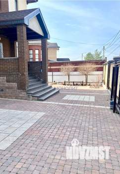 Коттедж 354м², 3-этажный, участок 9 сот.  