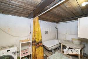 Дом 187м&sup2;, 3-этажный, участок 6 сот.  