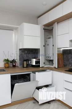 Дом 180м², 2-этажный, участок 10 сот.  