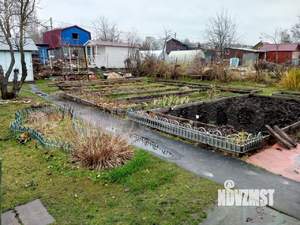 Дом 25м², 2-этажный, участок 6 сот.  