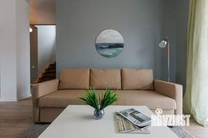 Коттедж 137м², 2-этажный, участок 5 сот.  