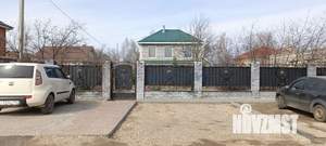 Дом 165м², 2-этажный, участок 10 сот.  