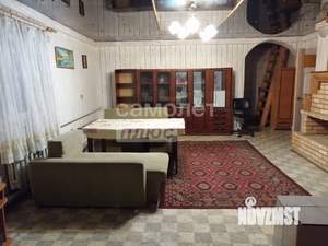 Дом 176м², 2-этажный, участок 10 сот.  