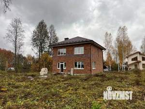 Дом 150м², 2-этажный, участок 11 сот.  