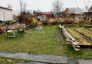 Дом 25м², 2-этажный, участок 6 сот.  