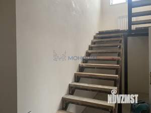 Дом 180м², 2-этажный, участок 15 сот.  