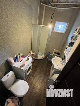 Коттедж 165м², 2-этажный, участок 10 сот.  