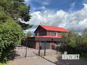 Дом 251м², 2-этажный, участок 30 сот.  