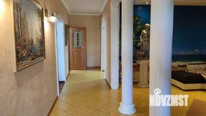 Дом 330м², 3-этажный, участок 6 сот.  