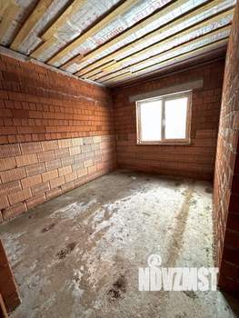 Коттедж 140м², 2-этажный, участок 5 сот.  