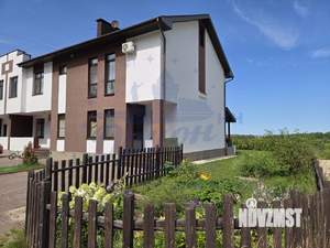 Таунхаус 100м², 2-этажный, участок 3 сот.  