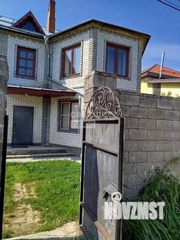 Дом 364м², 2-этажный, участок 6 сот.  