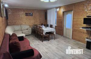 Дом 90м², 2-этажный, участок 10 сот.  