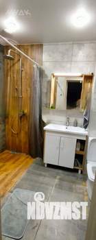 Коттедж 208м², 2-этажный, участок 15 сот.  