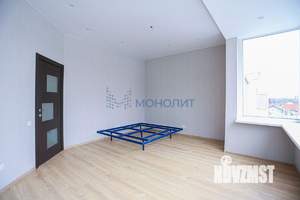Таунхаус 200м², 2-этажный, участок 2 сот.  
