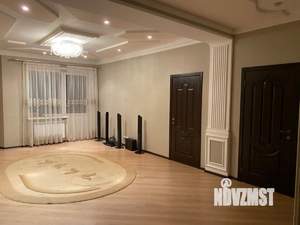 Дом 520м², 3-этажный, участок 21 сот.  