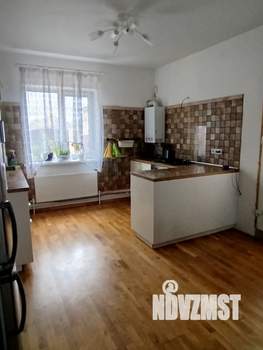 Дом 119м², 2-этажный, участок 8 сот.  
