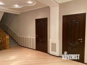 Дом 520м², 3-этажный, участок 21 сот.  