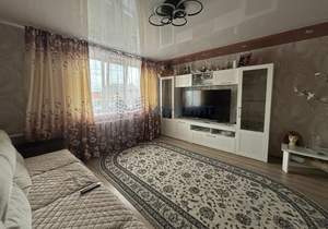 Дом 238м², 2-этажный, участок 9 сот.  