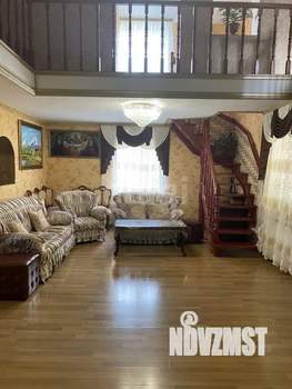 Дом 221м², 2-этажный, участок 6 сот.  