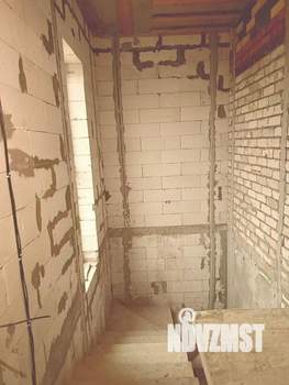 Дом 107м&sup2;, 2-этажный, участок 12 сот.  