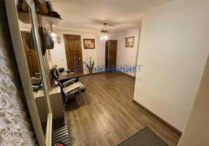 Дом 300м², 3-этажный, участок 1 сот.  