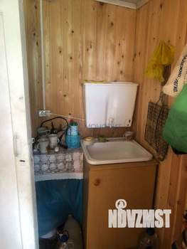 Дом 30м&sup2;, 2-этажный, участок 5 сот.  