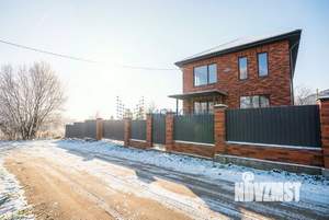 Дом 135м&sup2;, 2-этажный, участок 10 сот.  