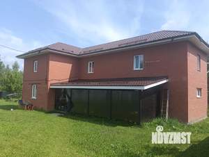 Дом 240м², 2-этажный, участок 15 сот.  