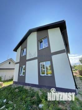 Коттедж 172м², 2-этажный, участок 5 сот.  