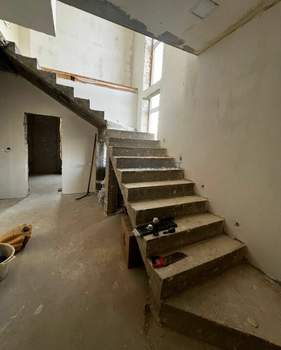 Дом 140м², 2-этажный, участок 4 сот.  