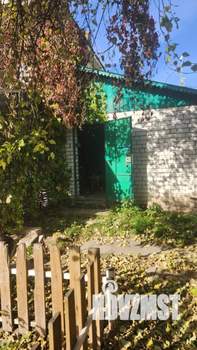 Дом 210м², 3-этажный, участок 11 сот.  