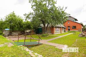 Коттедж 360м², 3-этажный, участок 13 сот.  