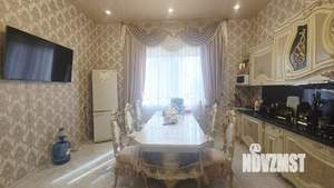 Дом 306м², 2-этажный, участок 17 сот.  