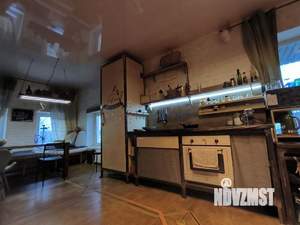 Дом 275м², 3-этажный, участок 30 сот.  